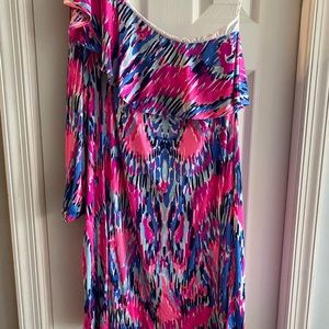 Lilly Pulitzer off the shoulder dress